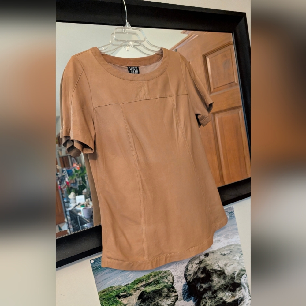 Lambskin Tan Short Sleeve Top